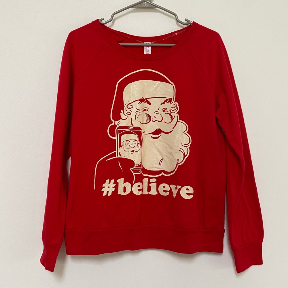 Santa Christmas Believe Sweatshirt Size M/L Red